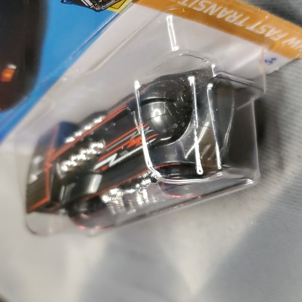 Hot‎ Wheels - Picture 7 of 10